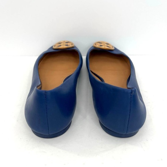 Tory Burch Women’s Benton blue leather ballet flats oversized golden logo - Picture 4 of 8